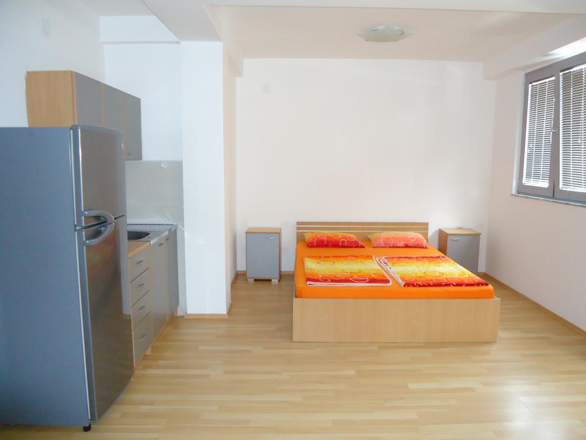 Apartments Stefanel Ohrid For Family And Couples Only المظهر الخارجي الصورة